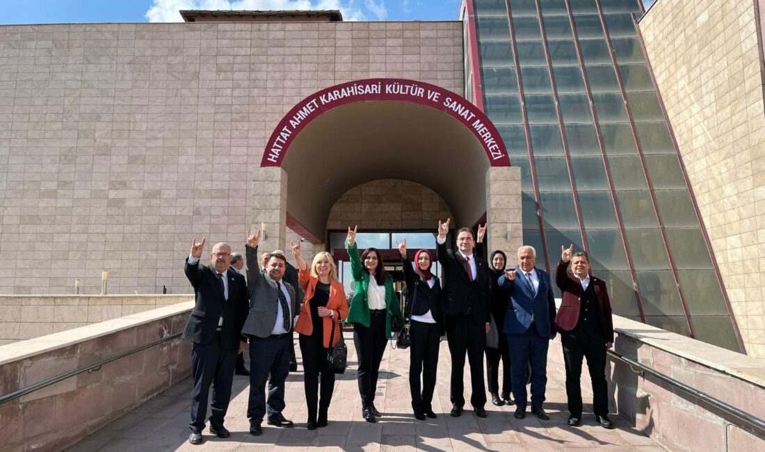 Milliyetçi Hareket Partisi (MHP) Afyonkarahisar Belediye Başkan Adayı Sezer Küçükkurt,