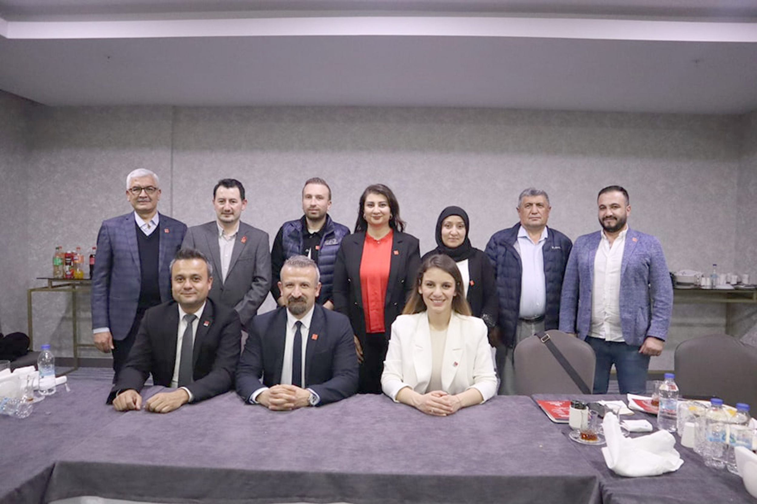 CHP Erkmen Belediye Başkan Adayı Şükrü Pancar, basın mensuplarına iftar
