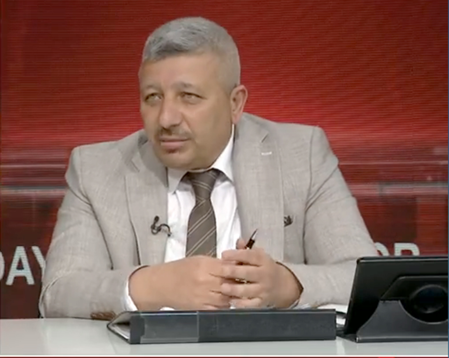Kanal3’te Programlar Müdürü Berna Uğur Türksoy’un sunduğu Adaylar Konuşuyor programına