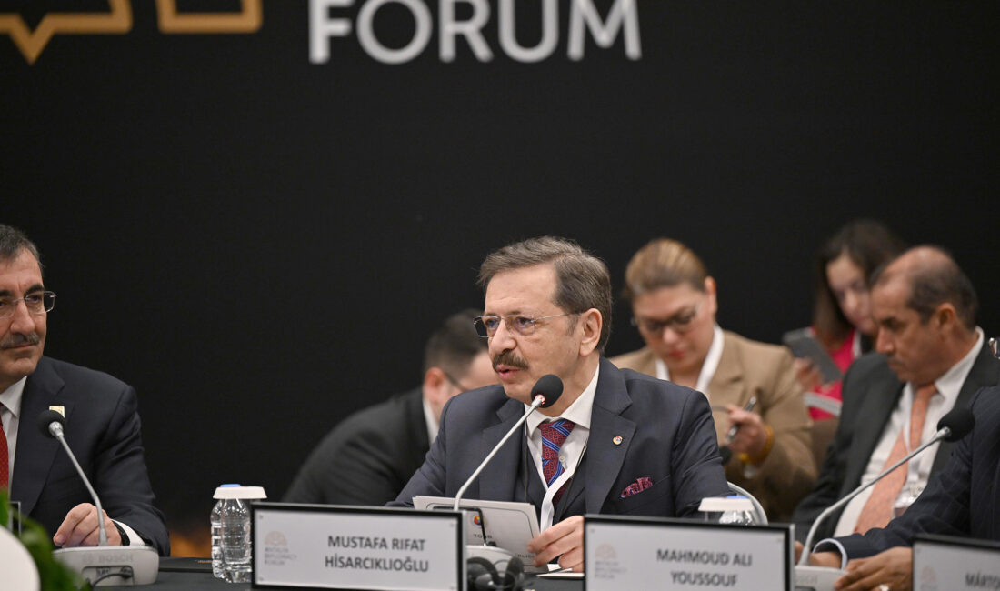 Türkiye Odalar ve Borsalar Birliği (TOBB) Başkanı M. Rifat Hisarcıklıoğlu,