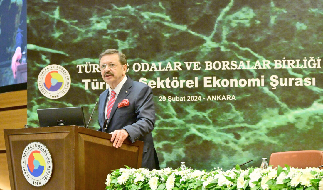 Türkiye Sektörel Ekonomi Şurası’nda konuşan TOBB Başkanı M.Rifat Hisarcıklıoğlu,  “Her
