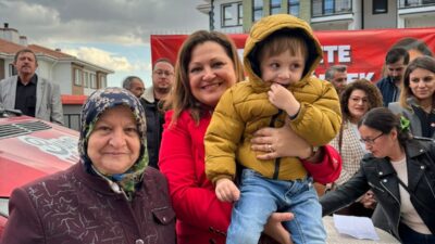 CHP Afyonkarahisar Belediye Başkan Adayı Av. Burcu Köksal, iktidar partili