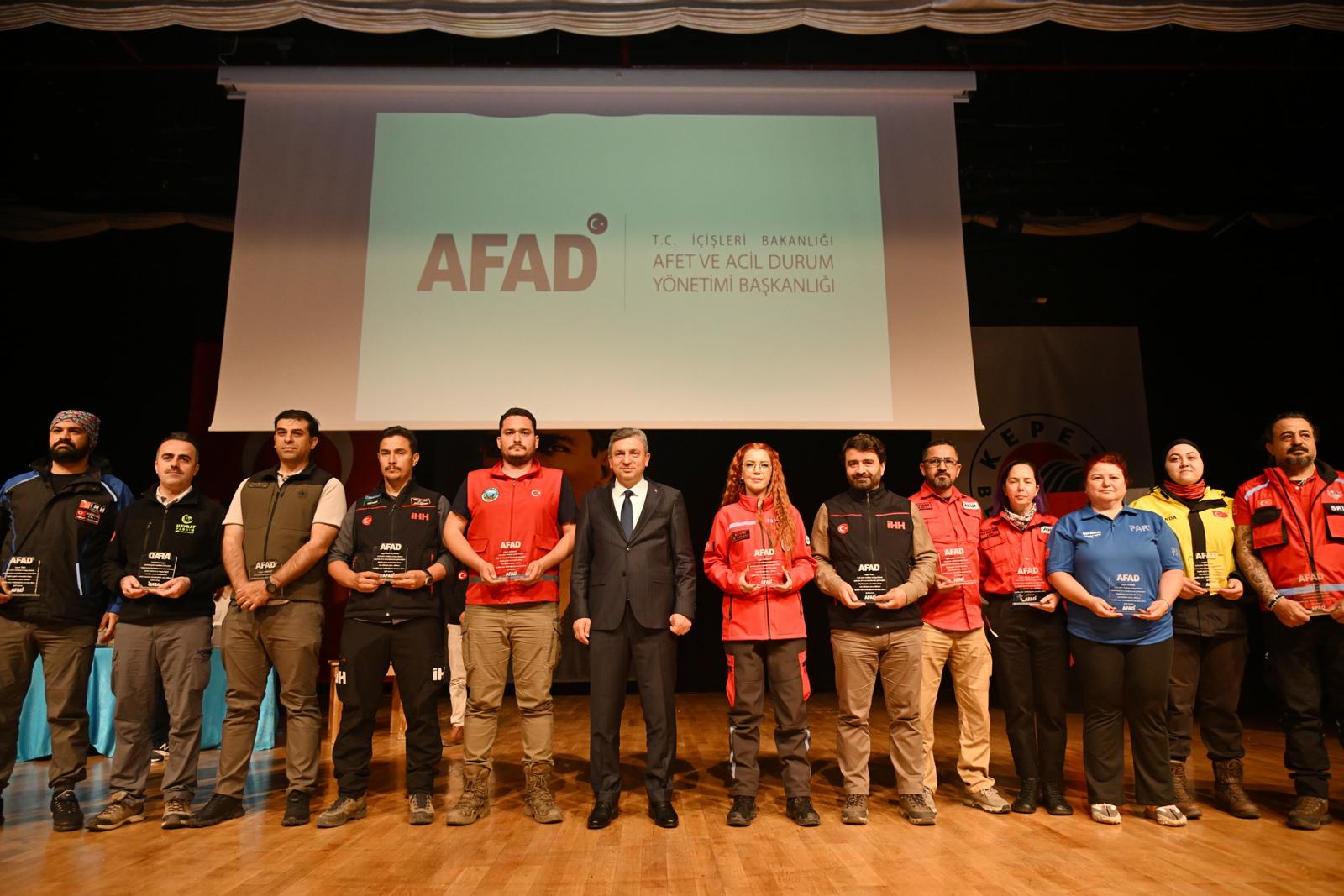 Antalya’da meydana gelen sel felaketinde görev alan AFAD gönüllüleri için