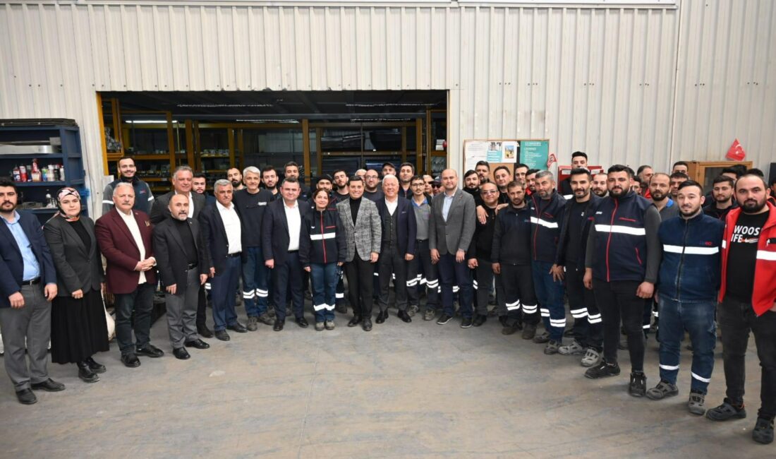 Cumhur İttifakı’nın Antalya Büyükşehir Belediye Başkan adayı Hakan Tütüncü, Döşemealtı