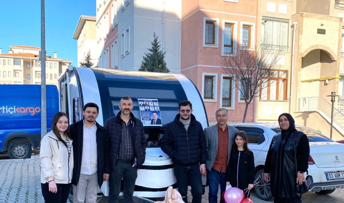 Dörtyol Mahallesi’nin genç muhtar  adayı Mustafa Akyıldız, seçim çalışmalarına ara