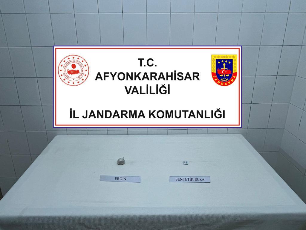 Afyonkarahisar İl Jandarma Komutanlığı ekipleri, Sandıklı ilçesinde M.T. isimli şüpheli