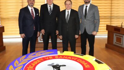 Türk Sanayici ve İş Adamları Vakfı (TÜSİAV) Yönetim Kurulu Başkanı