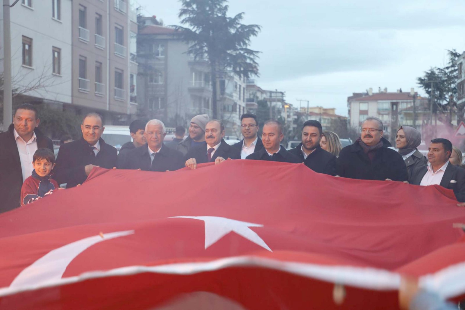 Güvenevler ve Örnekevler Mahalle sakinleri ile iftar programında bir araya