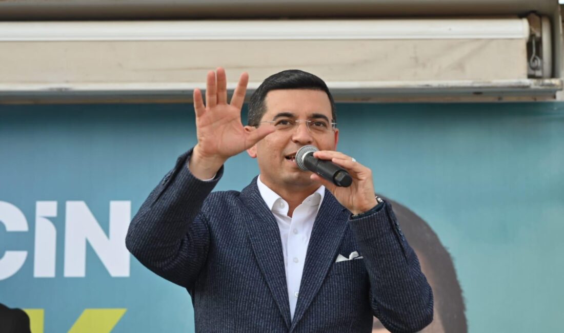 Gazipaşa mitinginde konuşan Cumhur İttifakı’nın Antalya Büyükşehir Belediye Başkan adayı