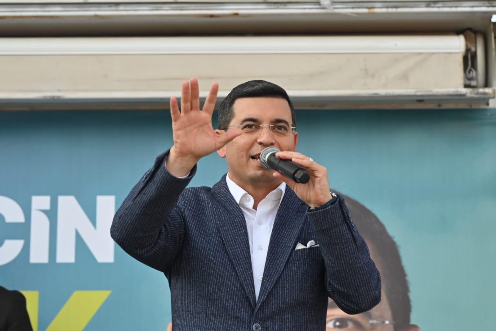 Gazipaşa mitinginde konuşan Cumhur İttifakı’nın Antalya Büyükşehir Belediye Başkan adayı