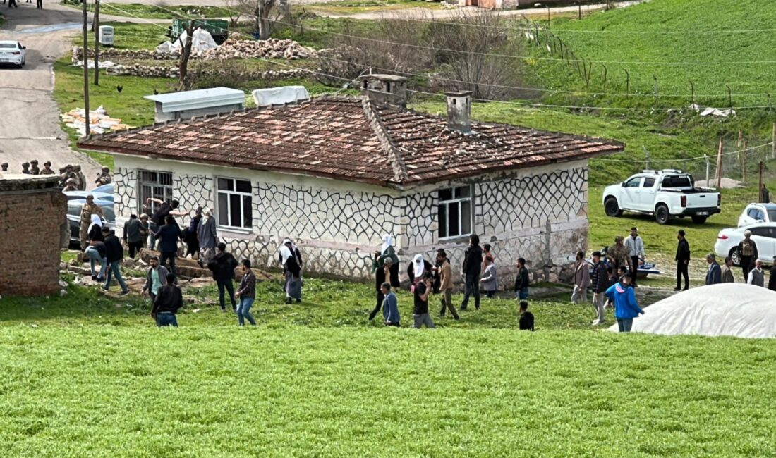 Diyarbakır’ın merkez Sur ilçesinde iki aile arasında muhtar adaylığı nedeniyle