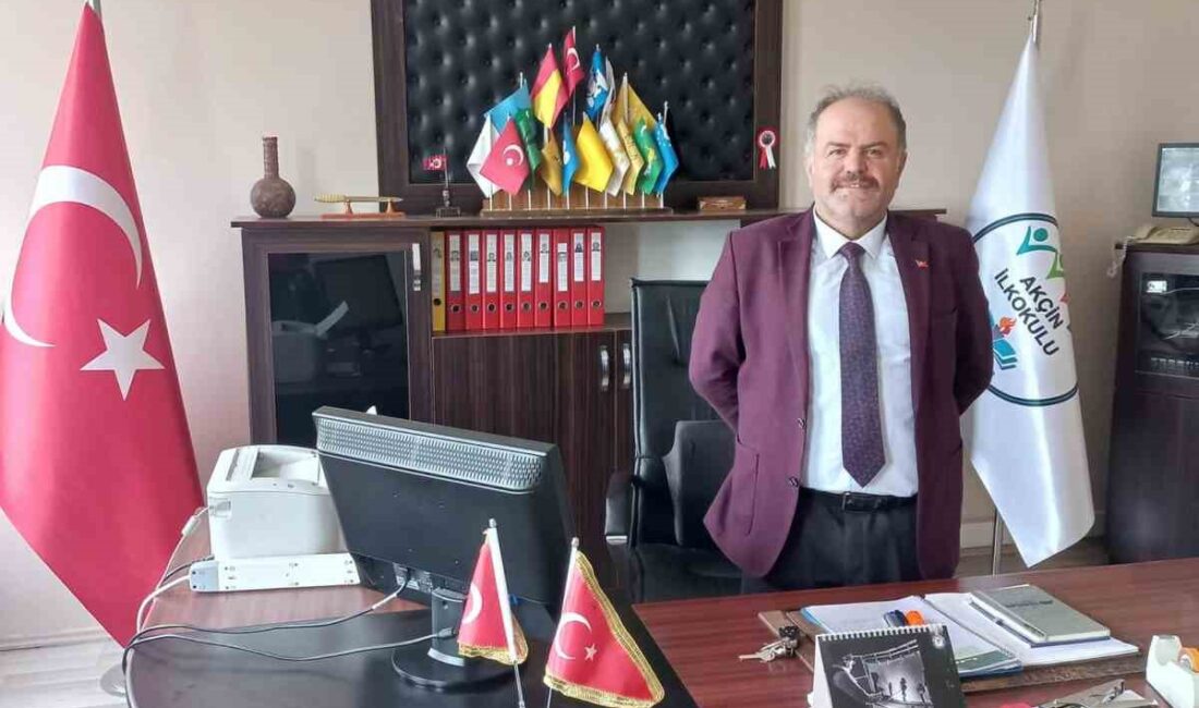 Afyonkarahisar Akçin İlkokulu Müdürü Yakup Kadri Işıkcı, geçirdiği rahatsızlık sonrası