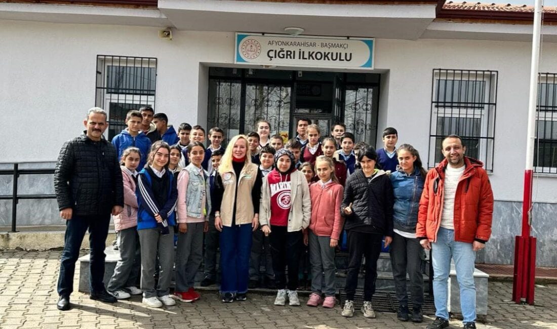 Afyonkarahisar’da Tarım ve Orman İl Müdürlüğü ekipleri okullarda, “Gıda Güvenliği,