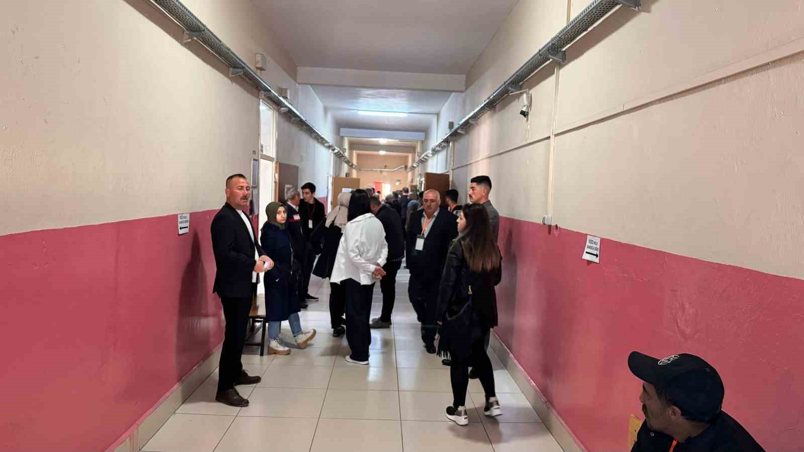 Yurt genelinde olduğu Afyonkarahisar’da da 31 Mart Mahalli İdari seçimleri