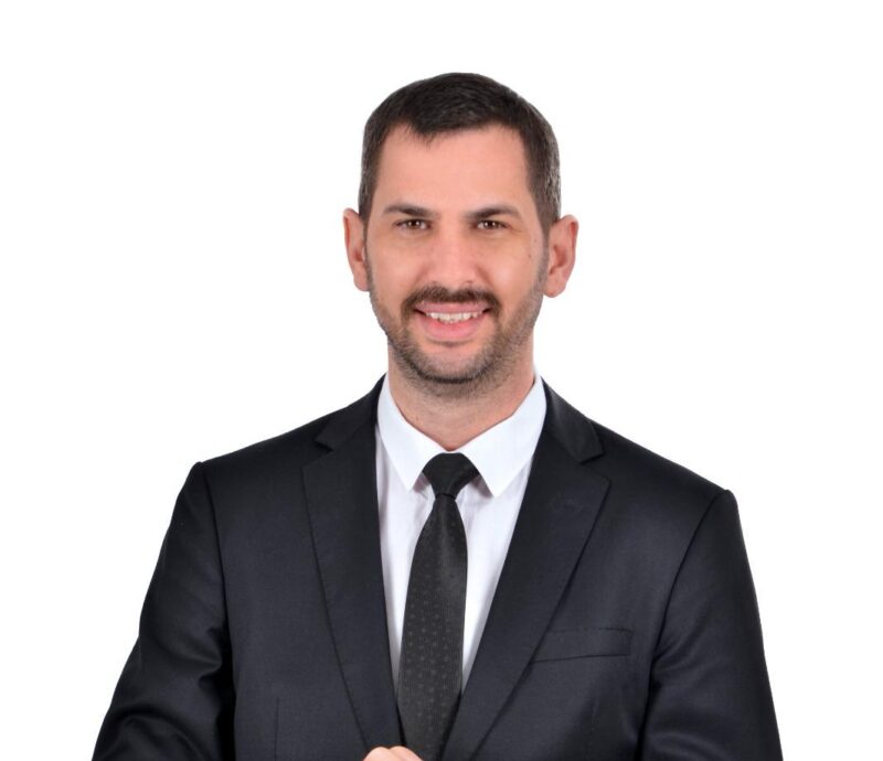 İYİ Parti Afyonkarahisar Belediye Başkan adayı Alper Yağcı, basketbol ve