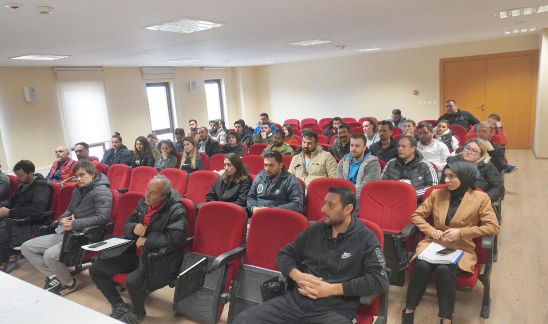 Afyonkarahisar Gençlik ve Spor İl Müdürü İsmail Hakkı Kasapoğlu’nun başkanlığında,