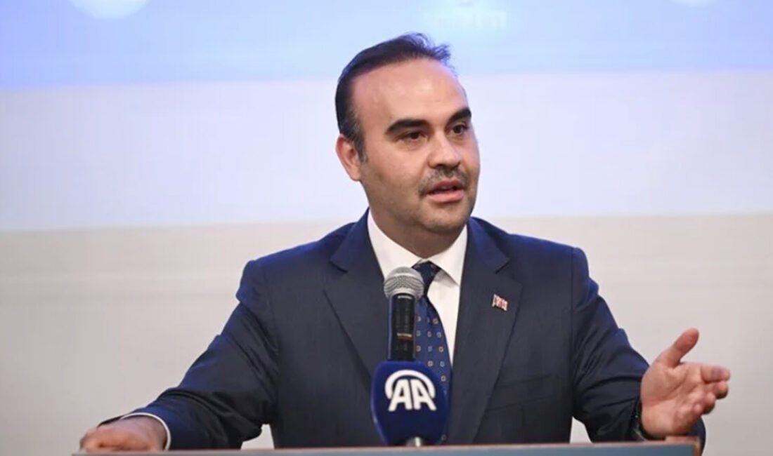 Sanayi ve Teknoloji Bakanı Mehmet Fatih Kacır, “Türkiye 256 milyar
