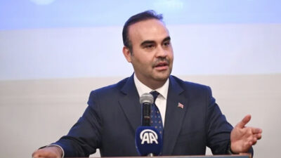Sanayi ve Teknoloji Bakanı Mehmet Fatih Kacır, “Türkiye 256 milyar