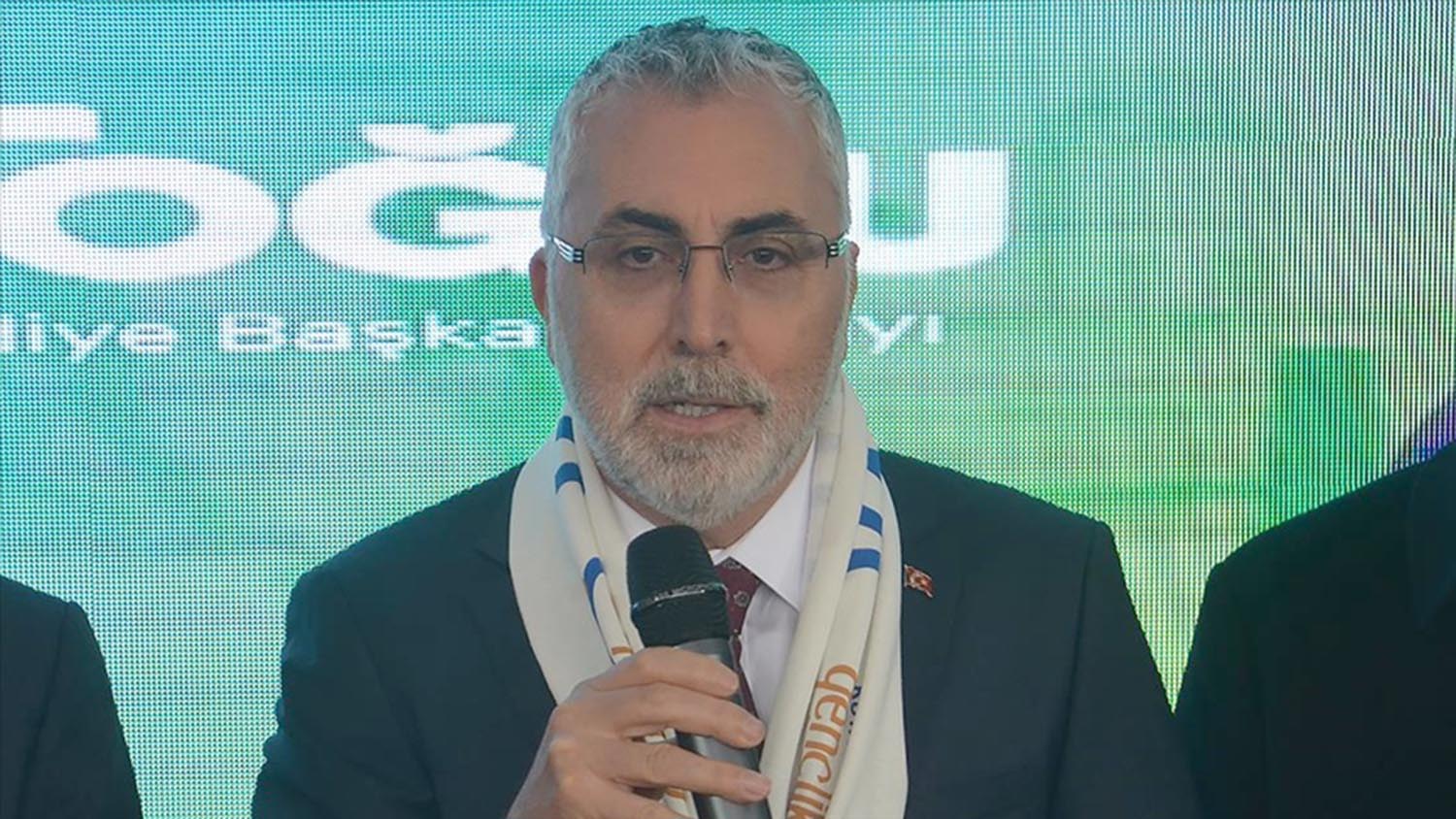 Çalışma ve Sosyal Güvenlik Bakanı Vedat Işıkhan, “Tek yönlü bir