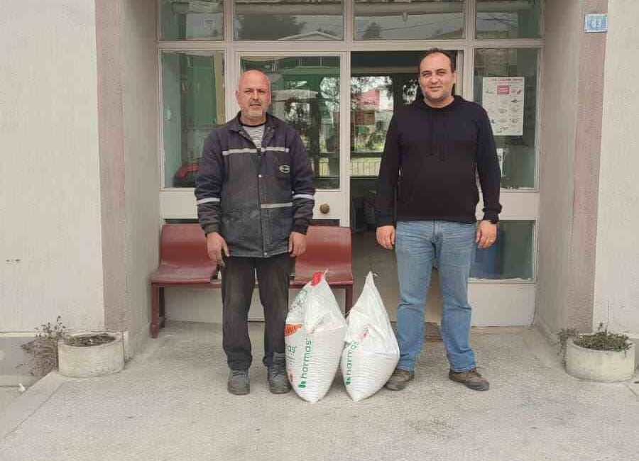 Afyonkarahisar Dazkırı İlçe Tarım ve Orman Müdürlüğü tarafından çiftçilere yüzde