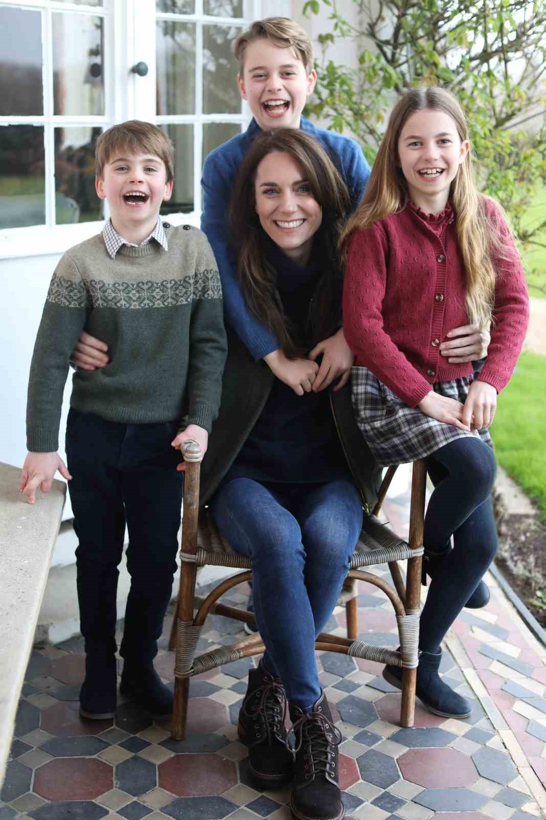İngiltere Prensi William’ın eşi Galler Prensesi Kate Middleton, geçirdiği ameliyatın
