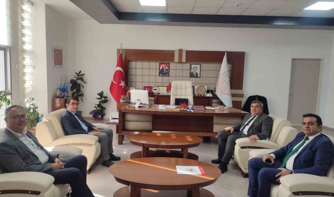 Afyonkarahisar’ın Hocalar ilçe Kaymakam Vekili Hakan Kara, İl Milli Eğitim