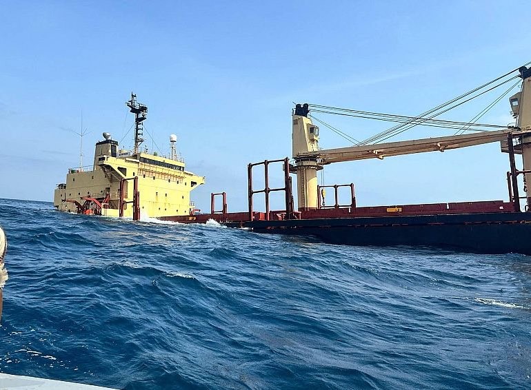 İran destekli Husilerin 18 Şubat’ta vurduğu “Rubymar” adlı İngiliz kargo