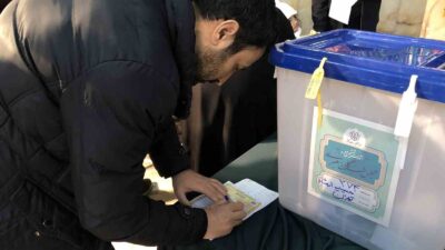 İRAN’DA İSLAMİ ŞURA MECLİSİ VE DİNİ LİDERİ SEÇME İLE DENETLEME