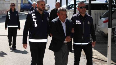 Kıbrıs Sağlık ve Toplum Bilimleri Üniversitesi’ndeki (KTSÜ) “sahte diploma ve