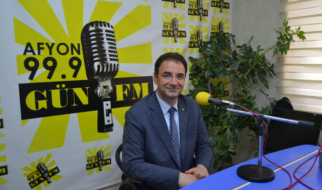 Gün Fm’e konuk olan MHP Afyonkarahisar Belediye Başkan Adayı Sezer