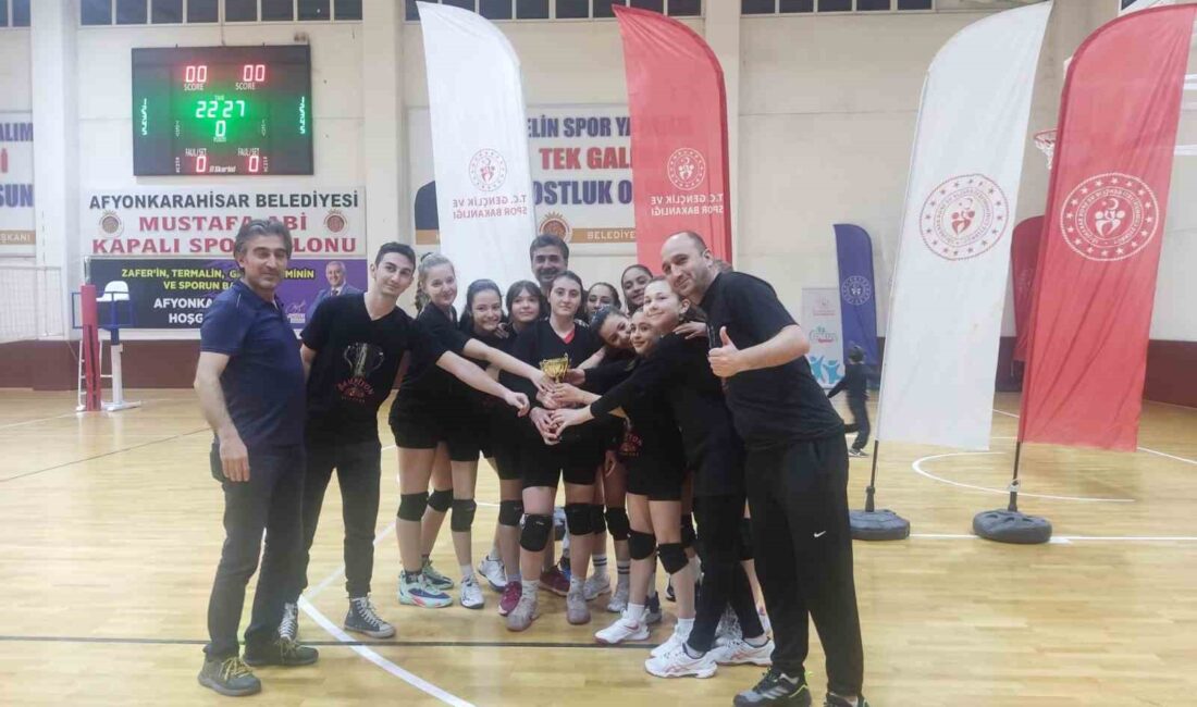 AFYONKARAHİSAR'DA DÜZENLENEN MİDİ KIZ VOLEYBOL İL MÜSABAKALARI, MUSTAFA ABİ SPOR