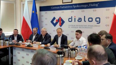 Polonya Başbakanı Donald Tusk, çiftçilerle gerçekleştirdiği görüşmede ülke sınırını Ukrayna