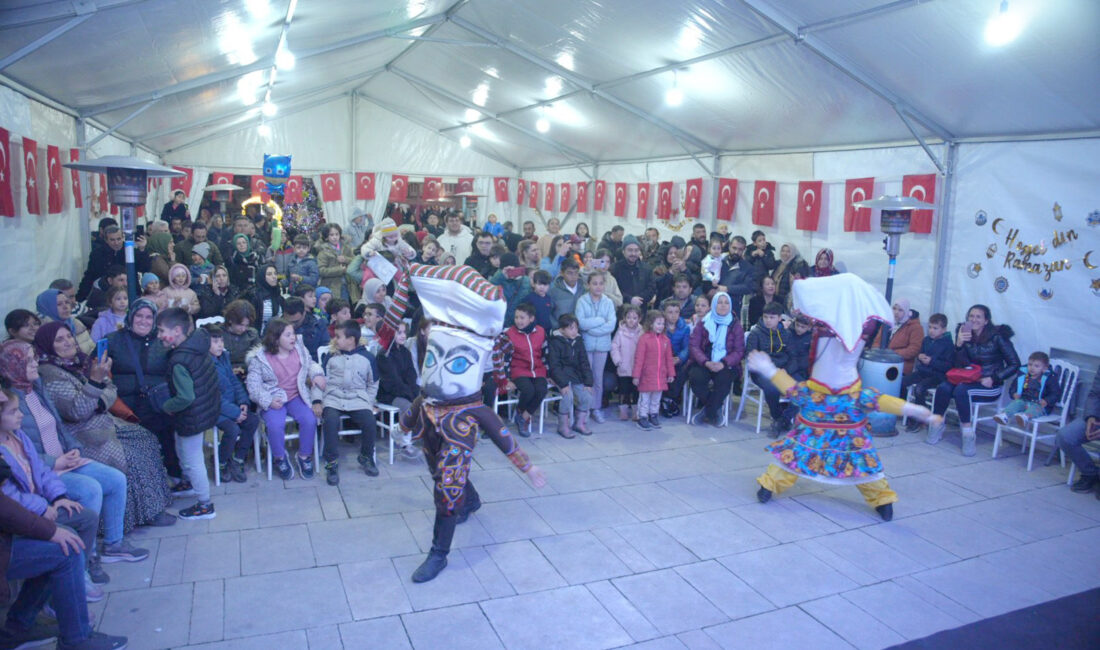 Afyonkarahisar’da ramazan etkinlikleri gerçekleştiriliyor. Afyonkarahisar Valiliği himayesinde hayırseverler ve iş