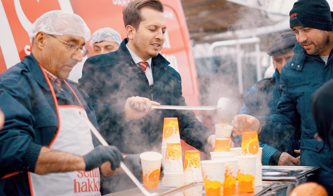 Saadet Partisi Afyonkarahisar Belediye Başkan Adayı Beytullah Karataş, Afyonkarahisar’da bir