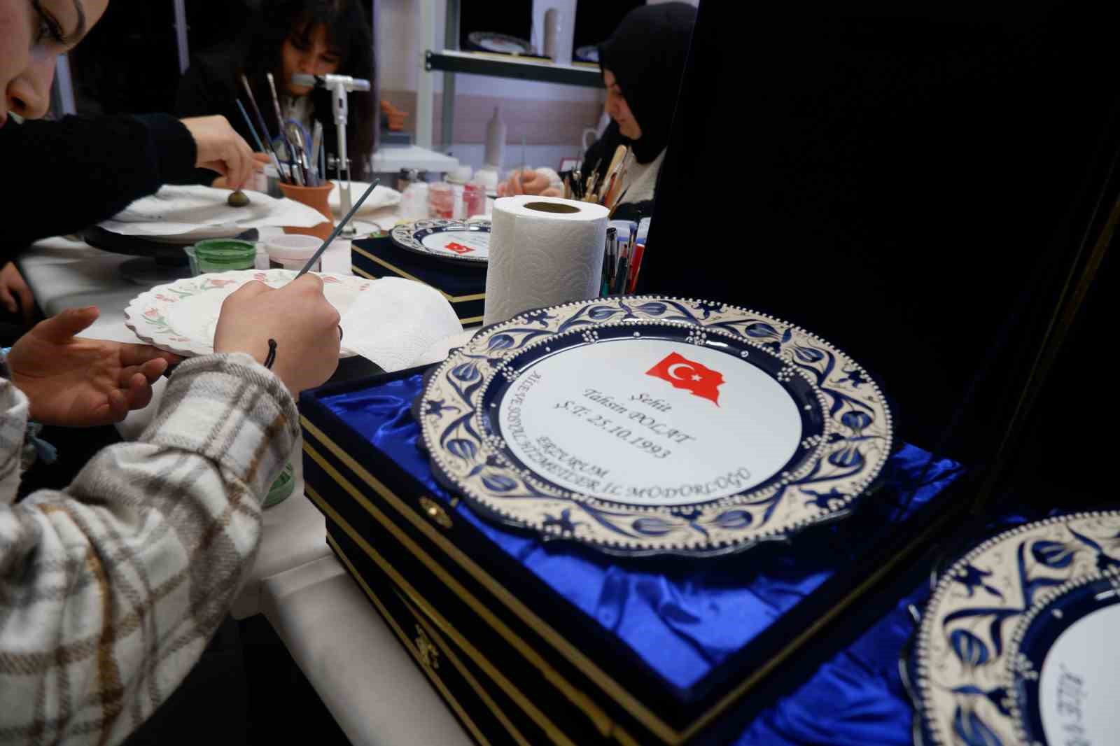ERZURUM'DA YAŞAMIŞ VE VATAN İÇİN CANLARINI FEDA ETMİŞ 357 ŞEHİDİN