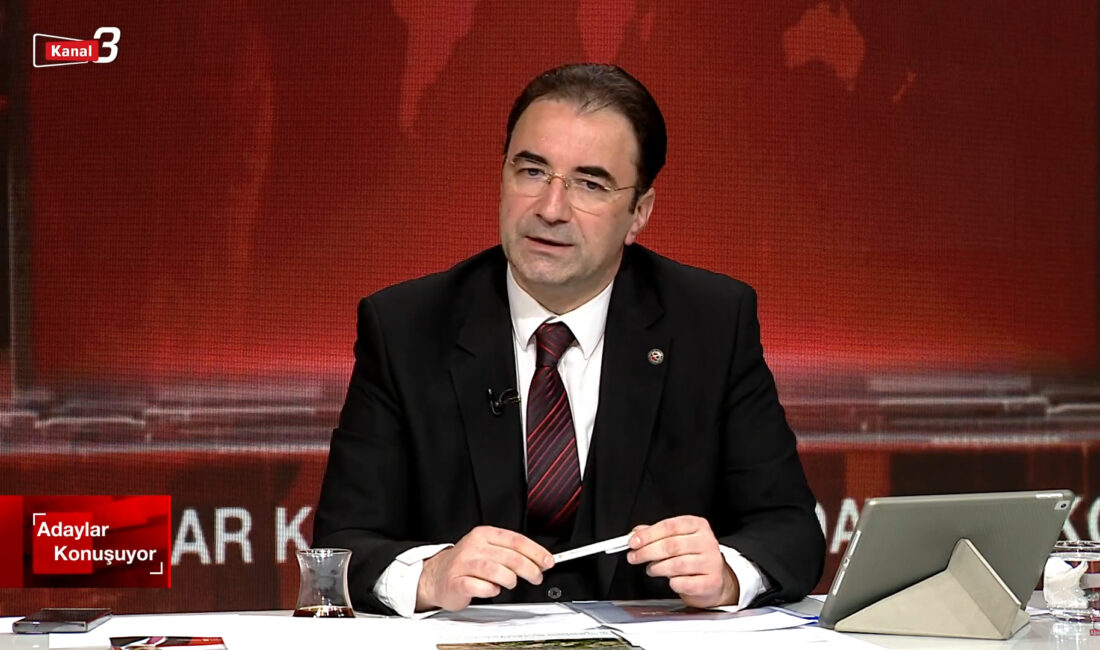 Kanal3’te Programlar Müdürü Berna Uğur Türksoy’un sunduğu Adaylar Konuşuyor programına