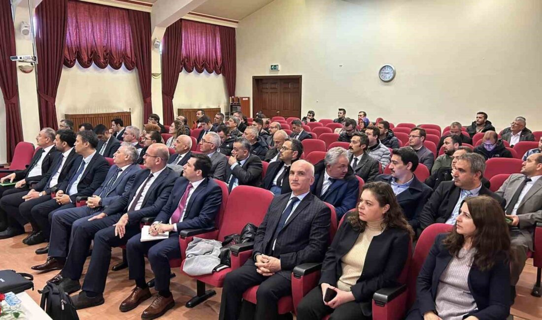 Afyonkarahisar’da Tarım ve Orman İl Müdürlüğü’nde Tarımsal Üretim Planlaması toplantısı