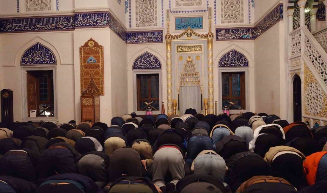 Japonya’nın başkenti Tokyo ve çevresinde yaşayan Müslümanlar, Ramazan ayının ilk