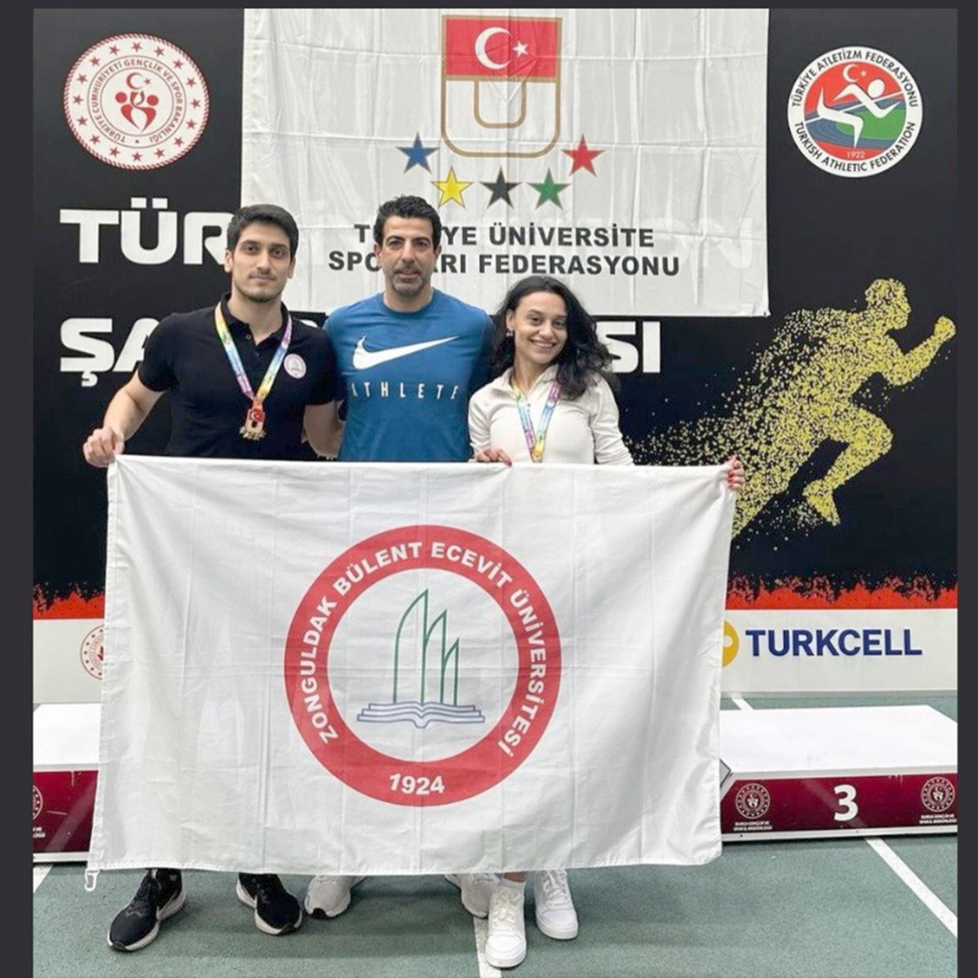 Türkiye Üniversitelerarası Salon Atletizm Şampiyonası’nda ZBEÜ Beden Eğitimi ve Spor
