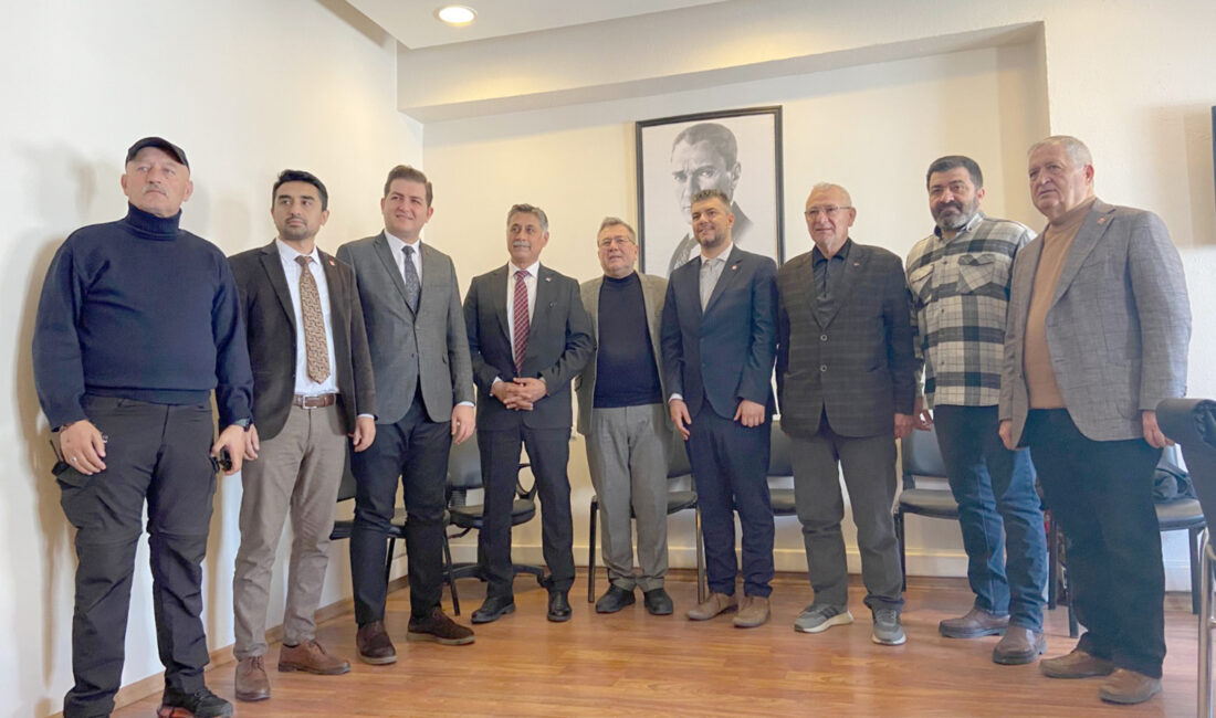 Cumhuriyet Halk Partisi Parti Meclisi Üyesi Yalçın Görgöz ve Afyonkarahisar