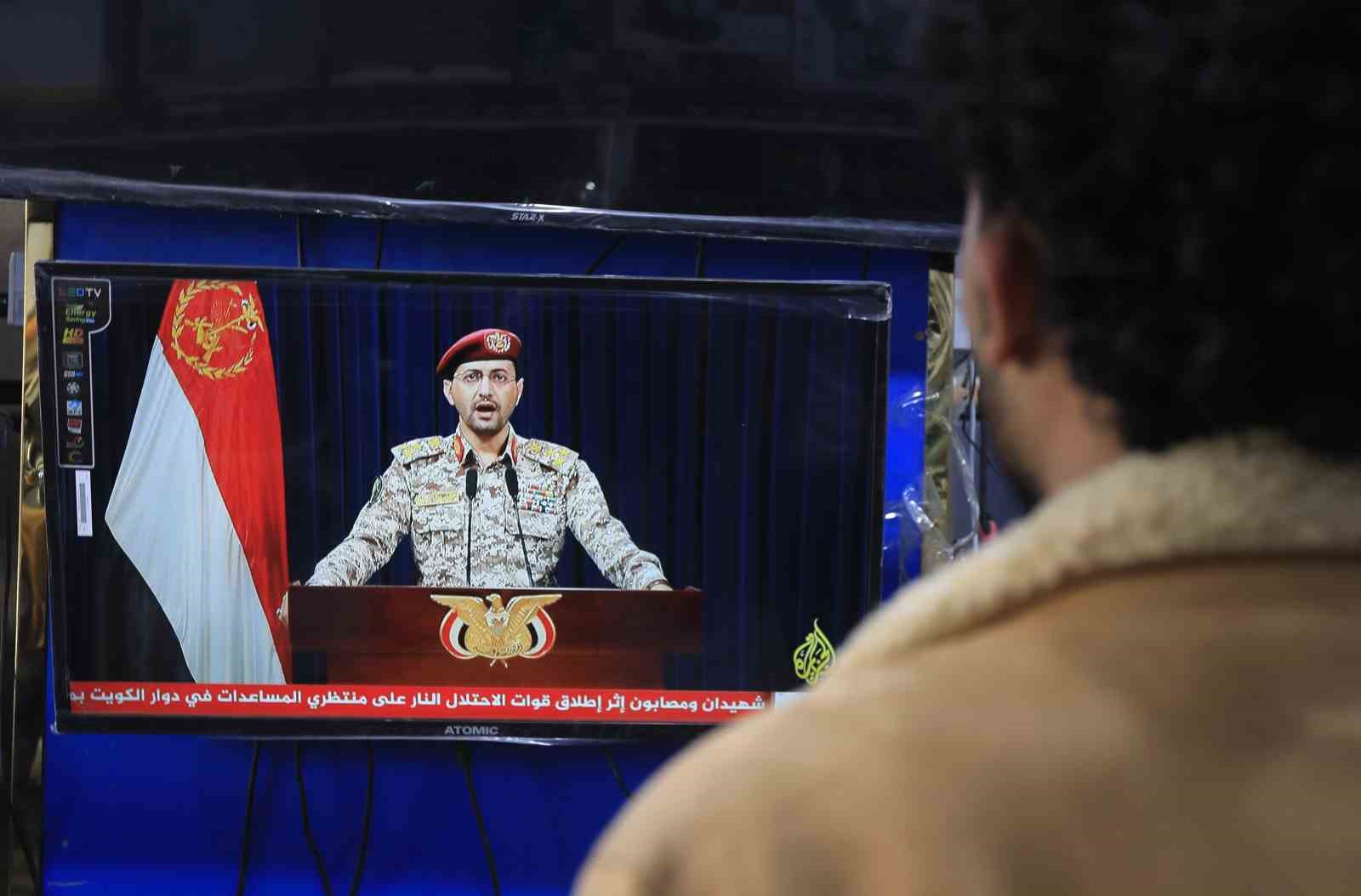 Yemen’deki İran destekli Husiler, Aden Körfezi ve Kızıldeniz’deki ABD gemilerine