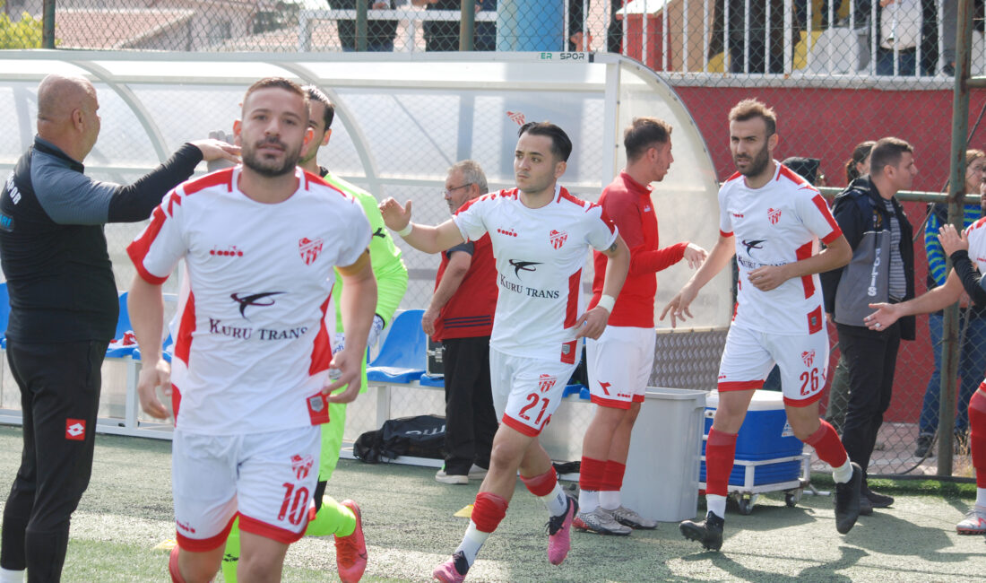 Belediye Bolvadin Termalspor 12 dakikada attığı 7 golle öne geçerken,