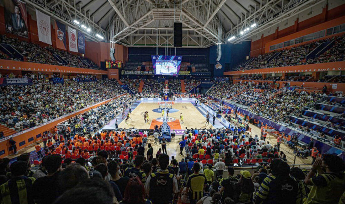 Çukurova Basketbol (ÇBK) Mersin Kulübü Başkanı Serdar Çevirgen, Mersin’de düzenlenen