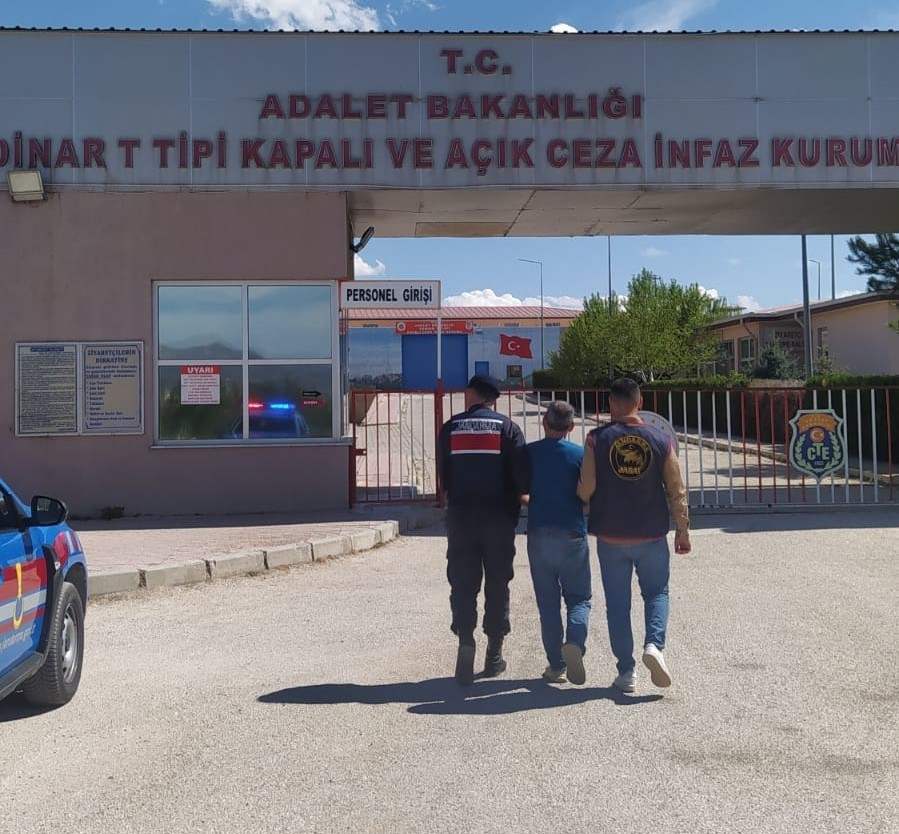 Afyonkarahisar’da kişisel verileri hukuka aykırı olarak ele geçirmek veya yaymak