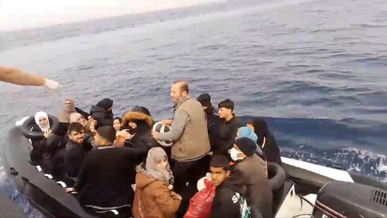 İzmir’in Çeşme, Selçuk ve Seferihisar ilçeleri açıkları ile Urla ilçesinde