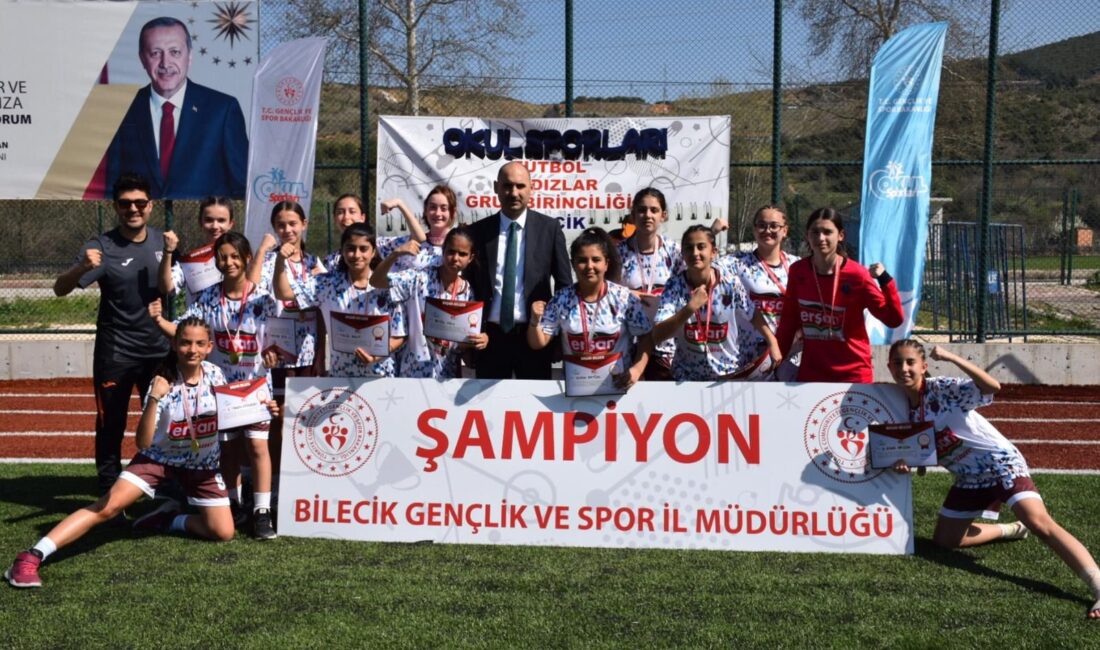 Bilecik’te düzenlenen Okul Sporları Bölge Grup Müsabakalarında Bilecik Kolej Kız