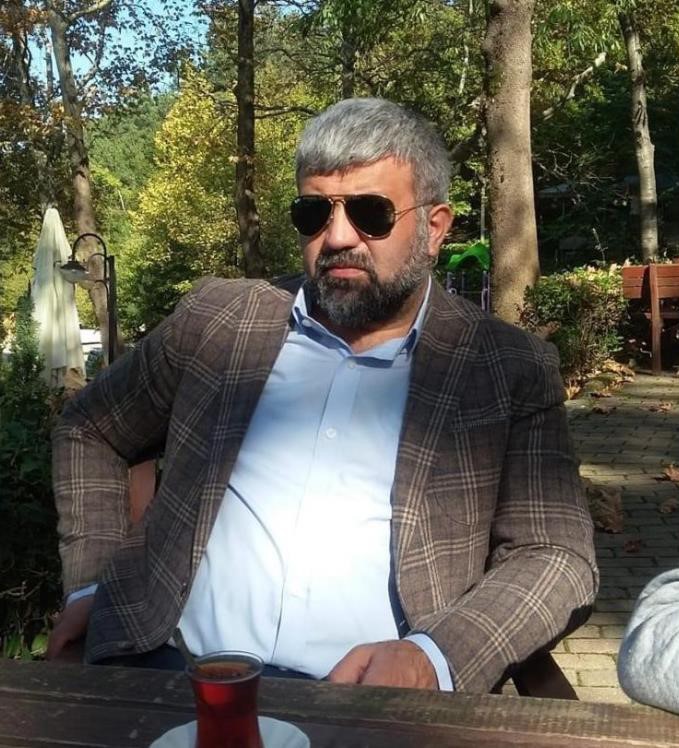 Kocaeli’nin Derince ilçesinde iş adamı Reşat Mamik aracında ölü bulundu.