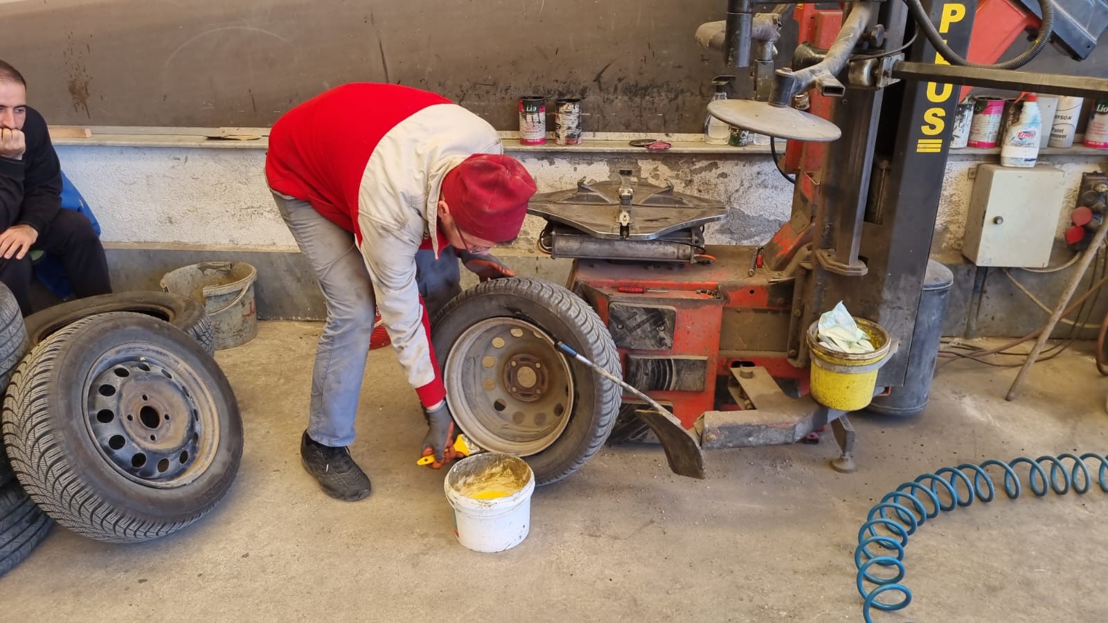 Türkiye genelinde şehirlerarası yük ve yolcu taşıyan ticari ve özel