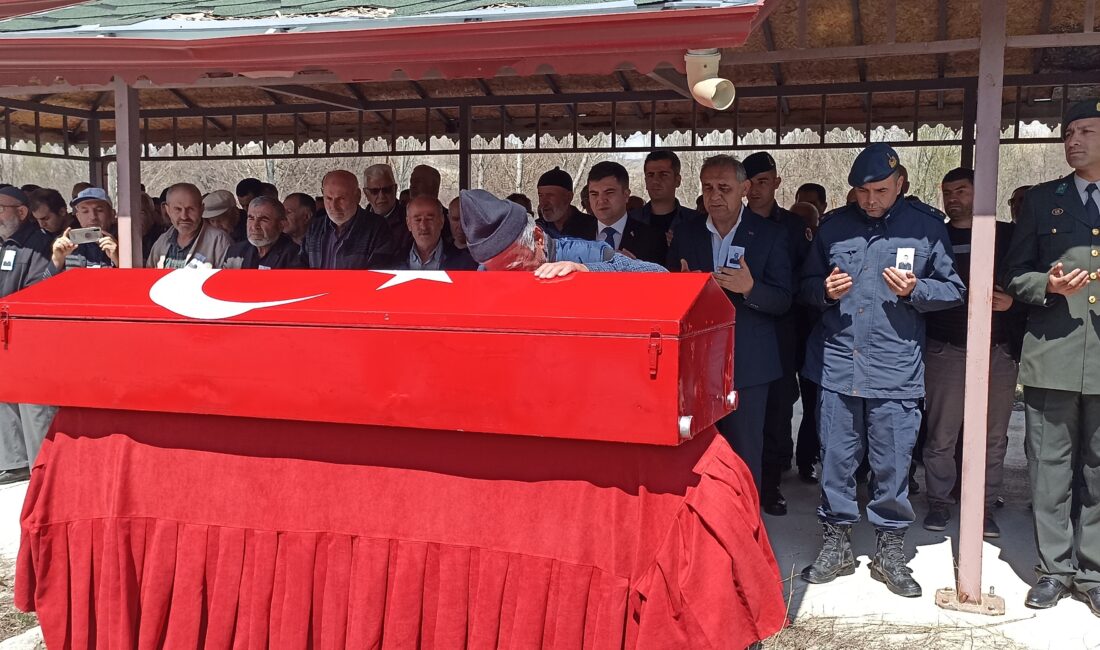 İzmir’de kayınpederi ve kayınbiraderinin saldırısı sonucu hayatını kaybeden astsubay, memleketi