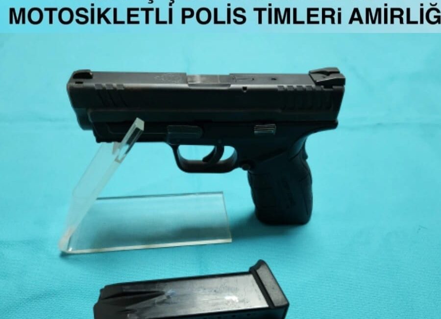 Eskişehir’de polis ekiplerince düzenlenen huzur ve güven operasyonunda 3 şahsın
